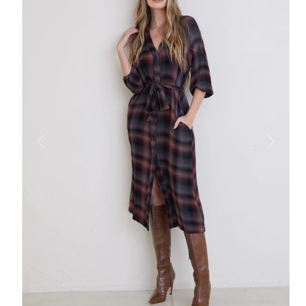 Nwt Bella Dahl midi dress, soft fabric, cute dress